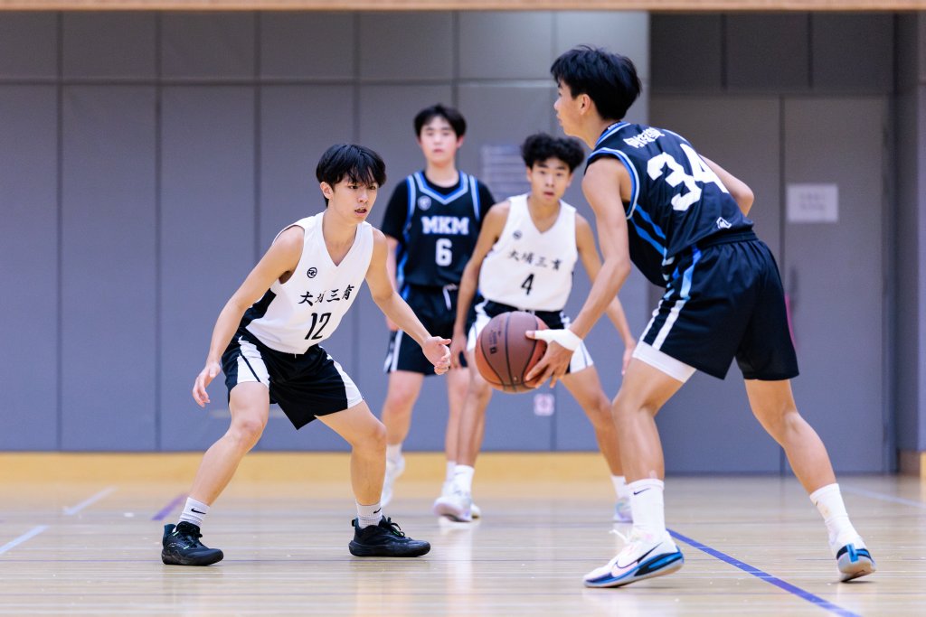25042921.jpg