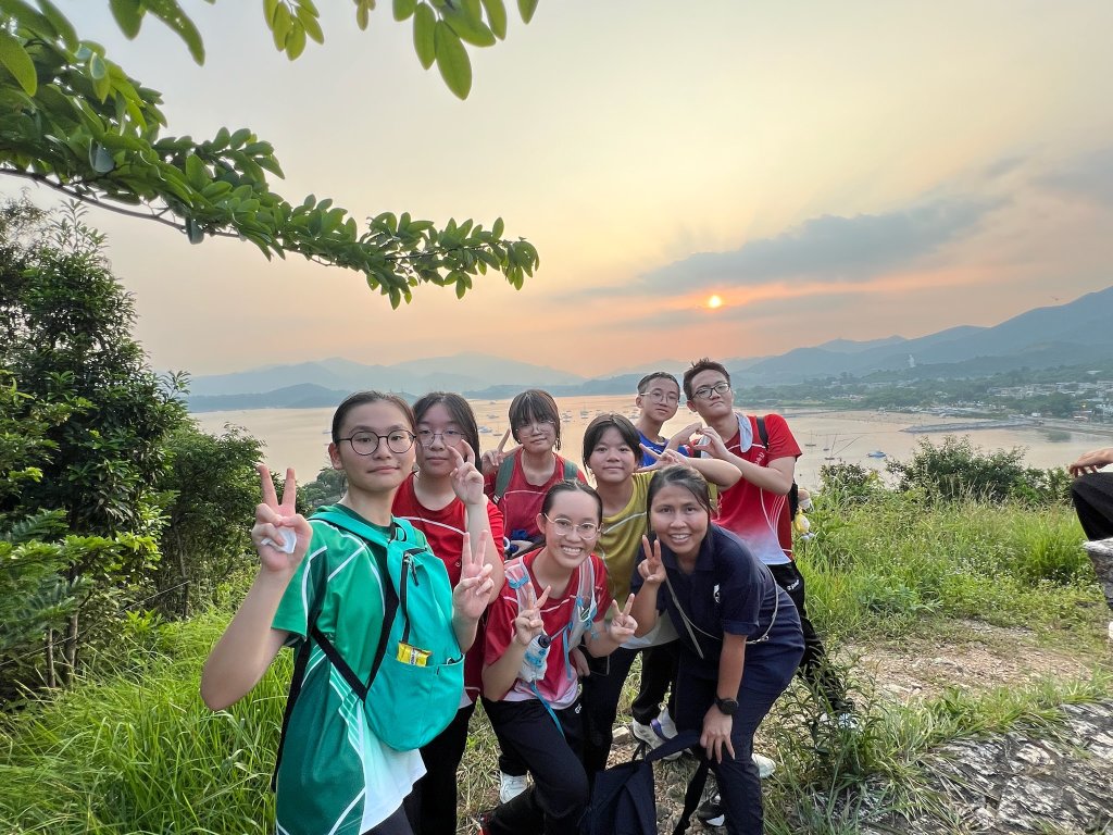 017d3dea7560fc8051cacadcfea90db89efced4a70.jpg