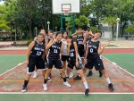 課動組 -- 女子籃球校隊合照